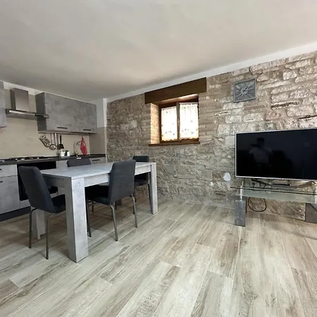 Apartment Sweet *
